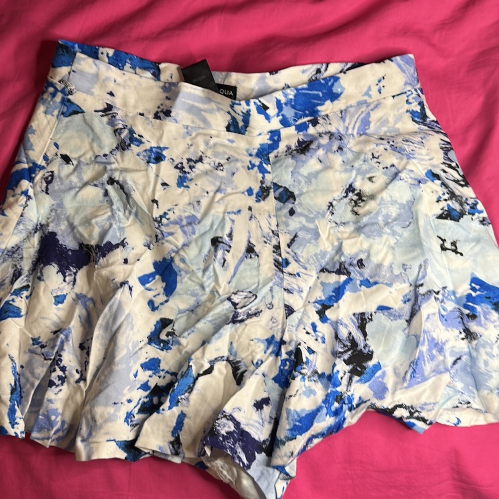 Blue Patterned Shorts - Picture 2 of 6